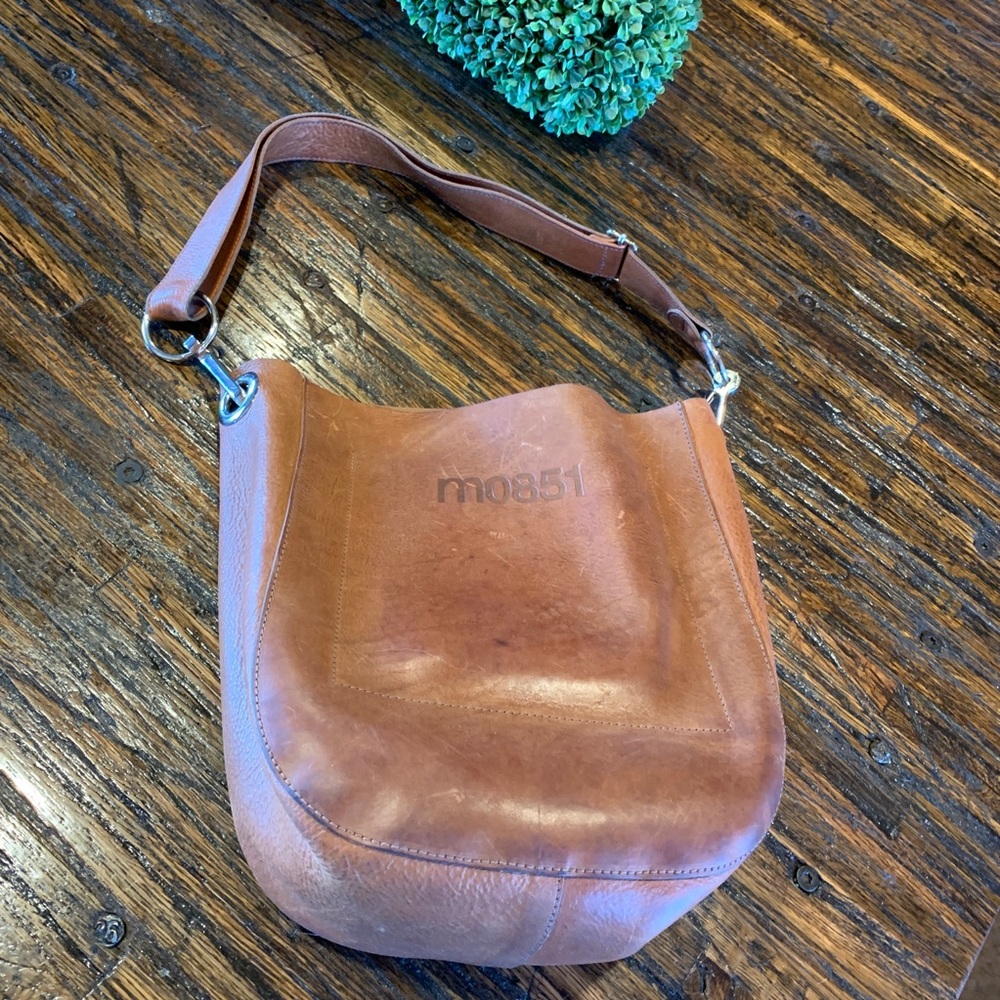 M0851 Leather Tan Purse Tote